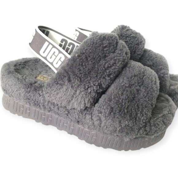 UGG Fluff Yeah gray slippers, slides (sandals, shoes) - Size 5 - Picture 1 of 11